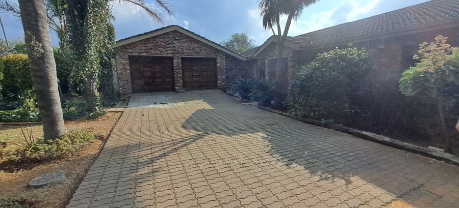 4 Bedroom Property for Sale in Vanes Estate Eastern Cape